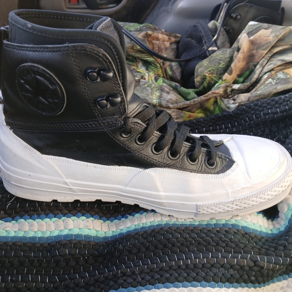 Converse Chuck Taylor All Star Tekoa Hi Snow boots Men’s White Black Size 10